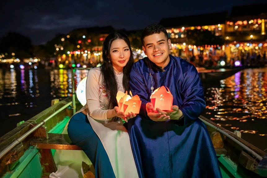 river lantern crest location