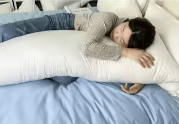Dakimakura Pillows for Artists: Turning Original Designs into Merchandise